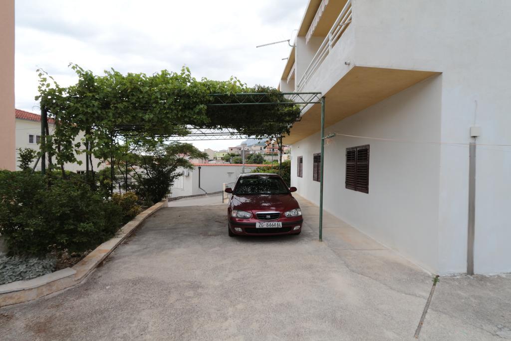 Apartments Antoneta Makarska Exterior foto