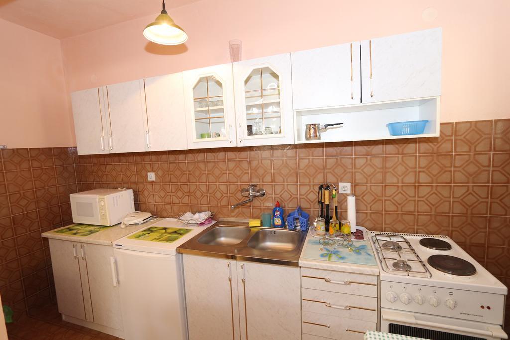 Apartments Antoneta Makarska Exterior foto