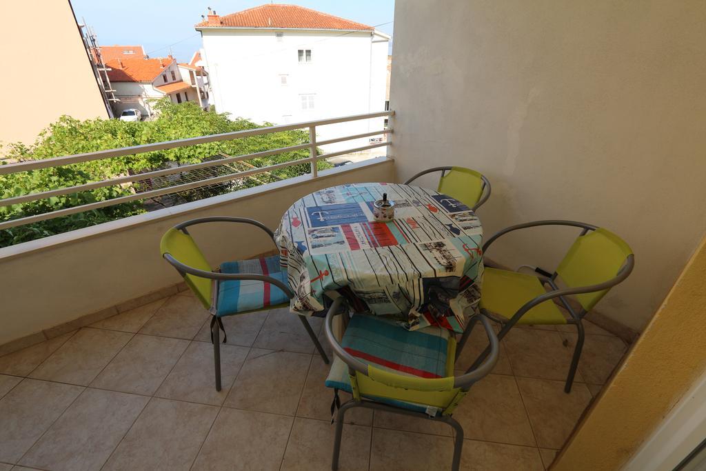 Apartments Antoneta Makarska Exterior foto