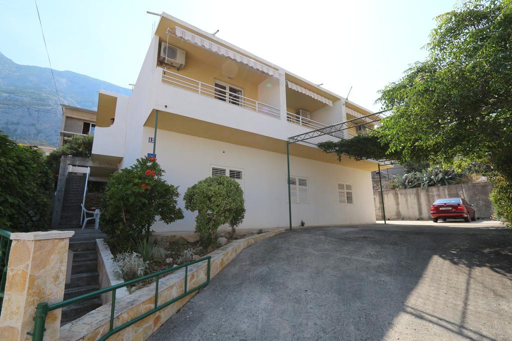 Apartments Antoneta Makarska Exterior foto